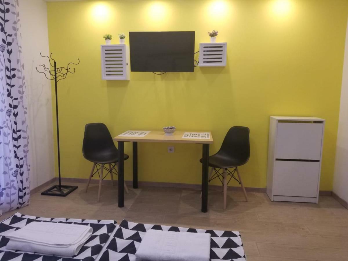 Dandelo Leilighet Novi Sad Eksteriør bilde